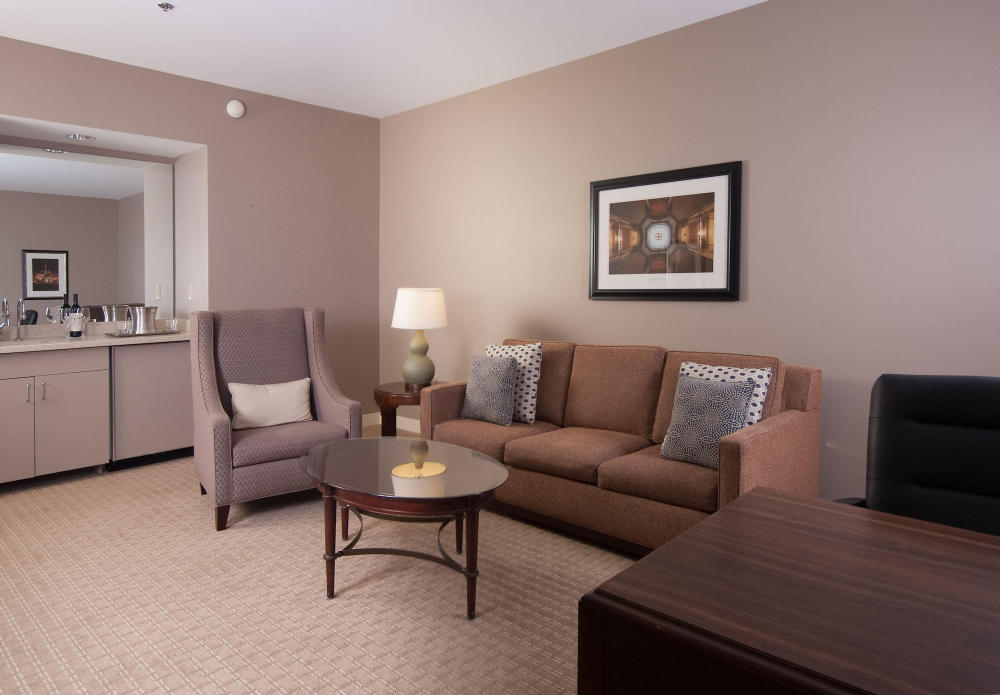 Hilton Indianapolis Hotel & Suites Extérieur photo